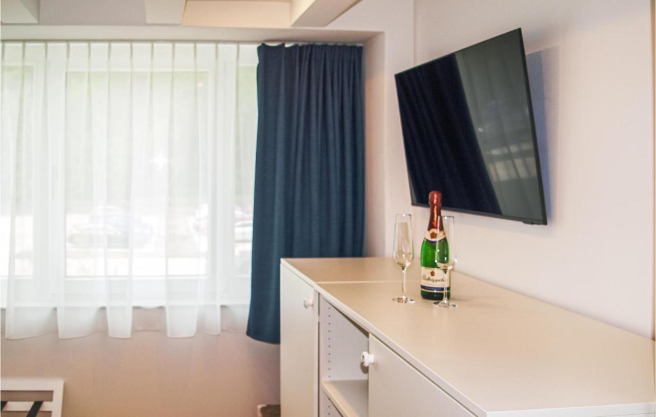 2 Bedroom Lovely Apartment In Binz Ot Prora Lubkow Exteriör bild